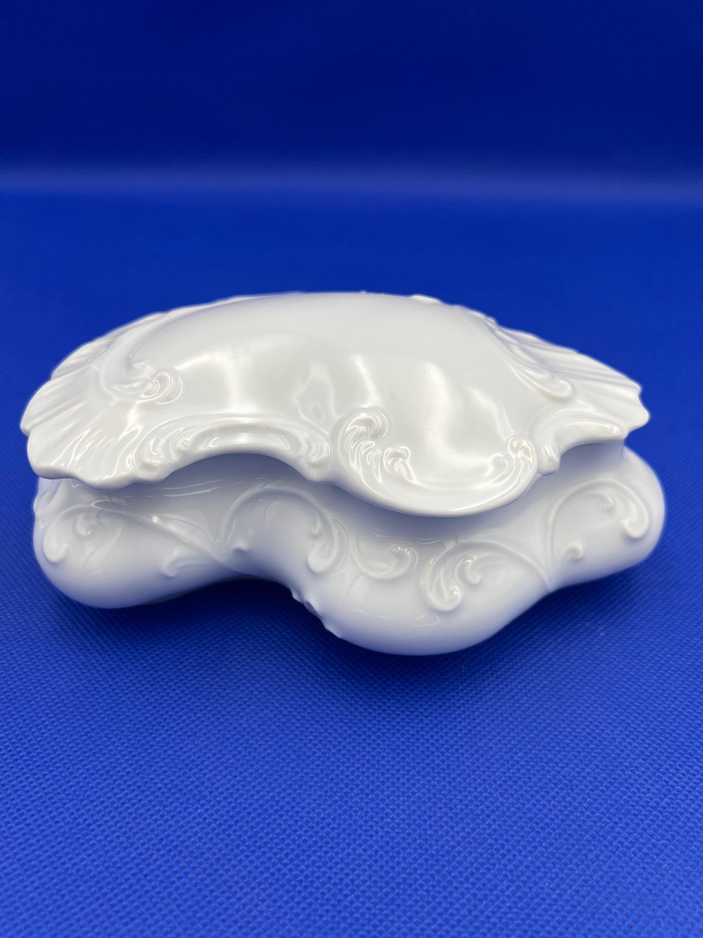 Vintage White Porcelain Art Nouveau Style Trinket Box